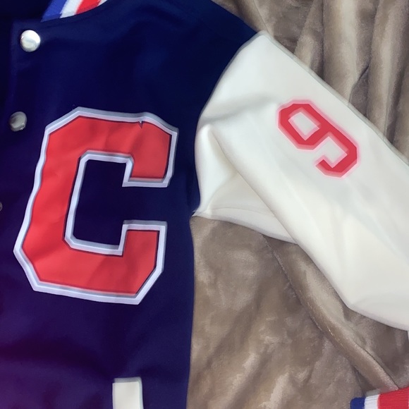 Jacket - Picture 2 of 3